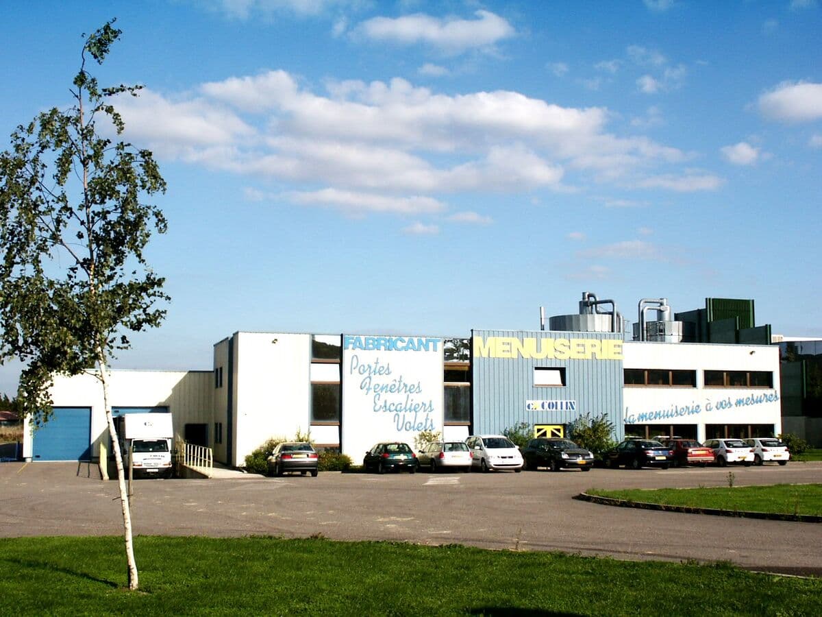 Nouveaux locaux en 1996